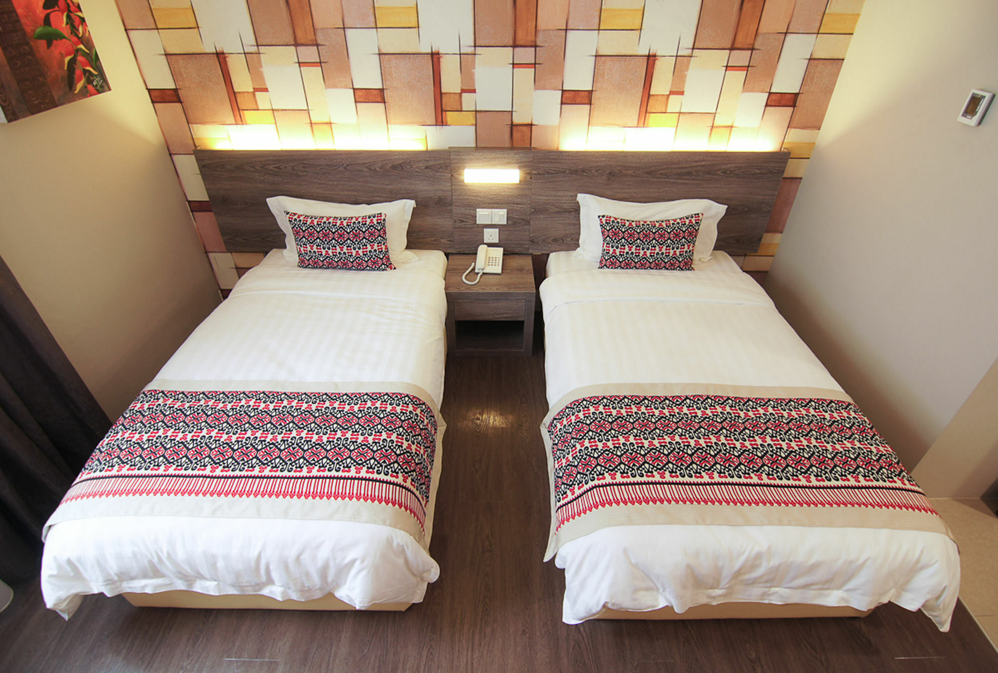 Ajang Hotel Miri Exterior photo